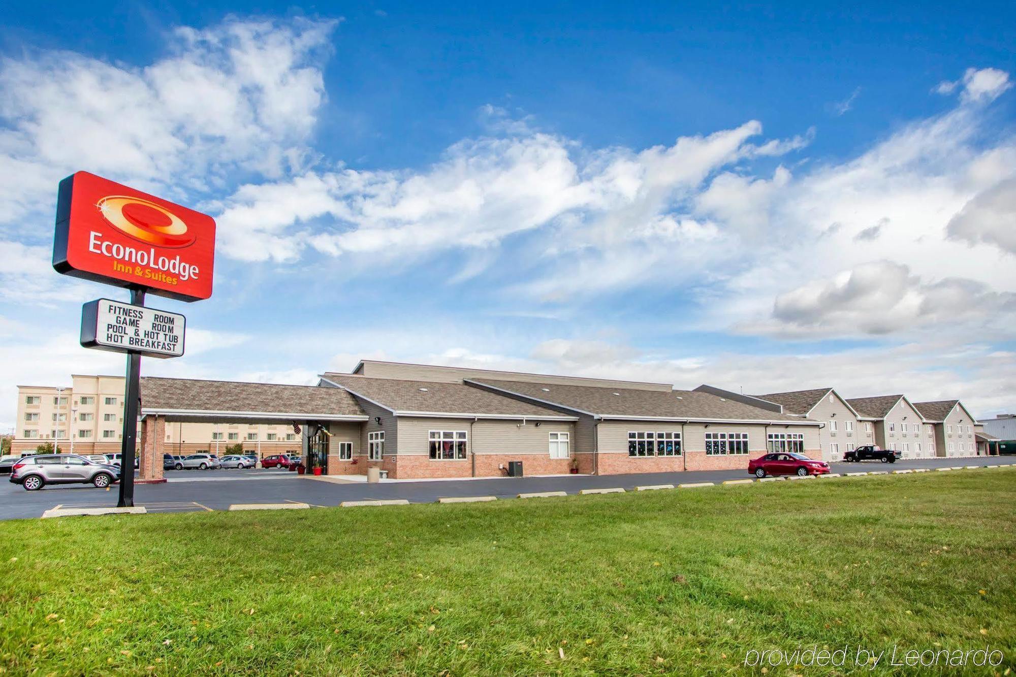 Americinn By Wyndham Green Bay Near Stadium Exterior photo